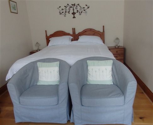 The Torridge room at Forda Farm Bed and Breakfast near Holsworthy and Bude has a super king size bed in a self contained room.